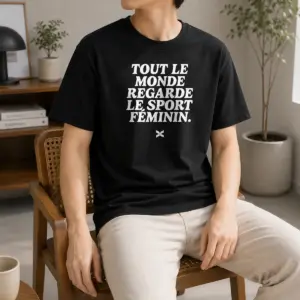 Nice Tout Le Monde Regarde Le Sport FéMinin Shirt