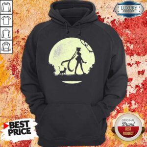 Alternative view of Official The Sailor Queen Shirt
