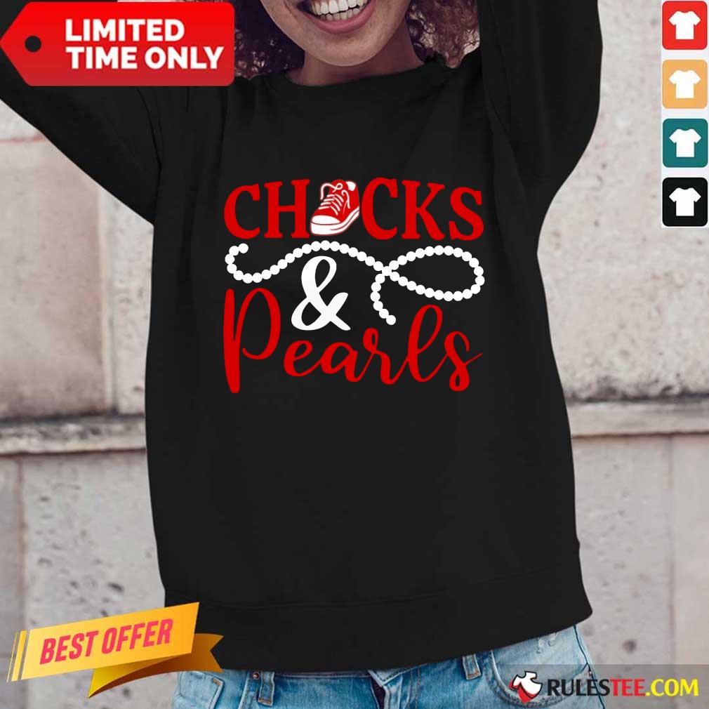 Original Red Chucks And Pearls 2021 Shirt - Image 5