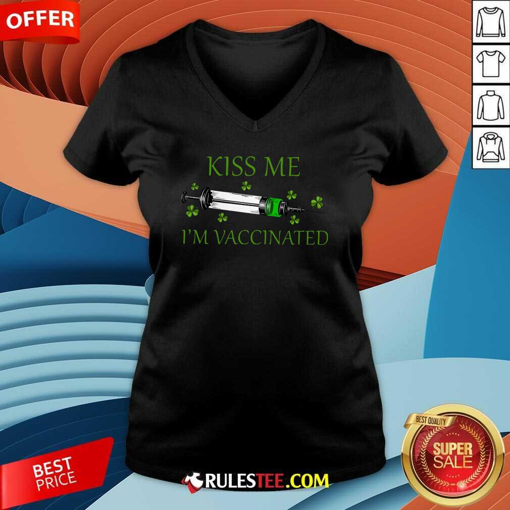 Original St Patricks Day Kiss Me Im Vaccinated Shirt - Image 3
