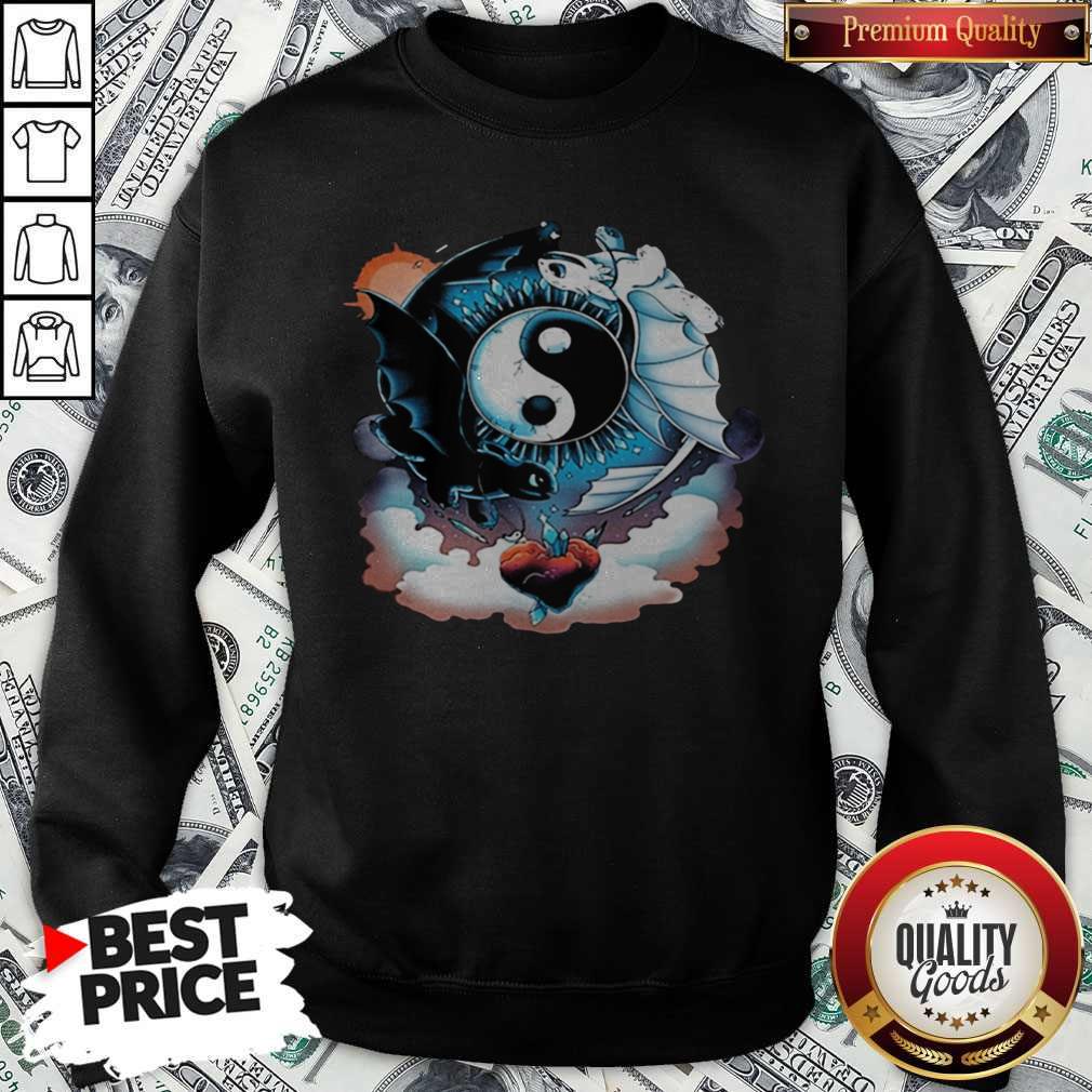 Perfect Toothless Dragon And His Girlfriend Heart Moon Shirt - Image 4