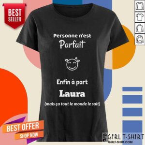 Alternative view of Personne Nest Parfait Enfin A Part Laura Shirt
