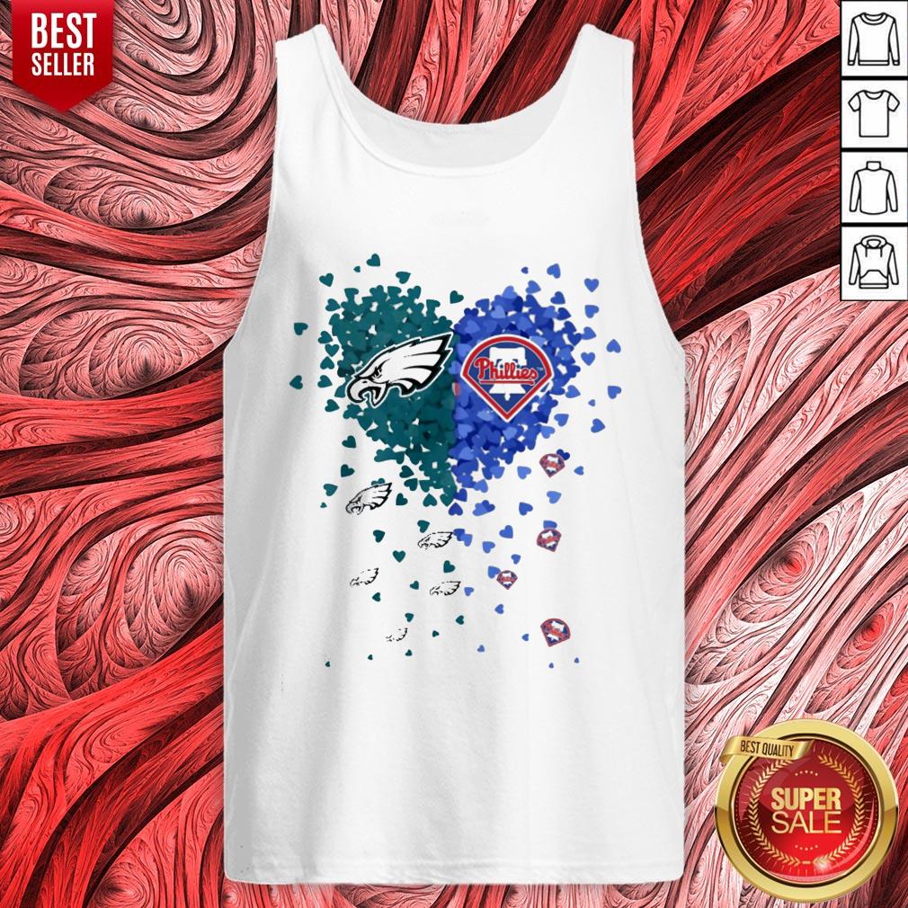 Philadelphia Eagles Vs Philadelphia Phillies Hearts Shirt - Image 5