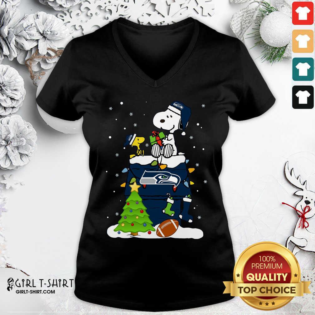Premium Snoopy Merry Christmas Nfl Seahawks Unisex Shirt - Image 2