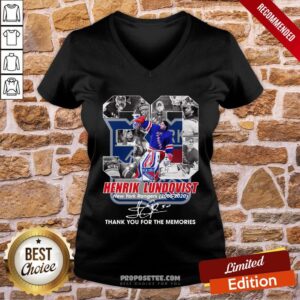 Alternative view of Pretty 30 Henrik Lundqvist New York Rangers 2005 2020 Thank You For The Memories Signature Shirt