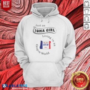 Alternative view of Pretty Just An Iowa Girl Living In An Oregon World Iowa Oregon Map Shirt