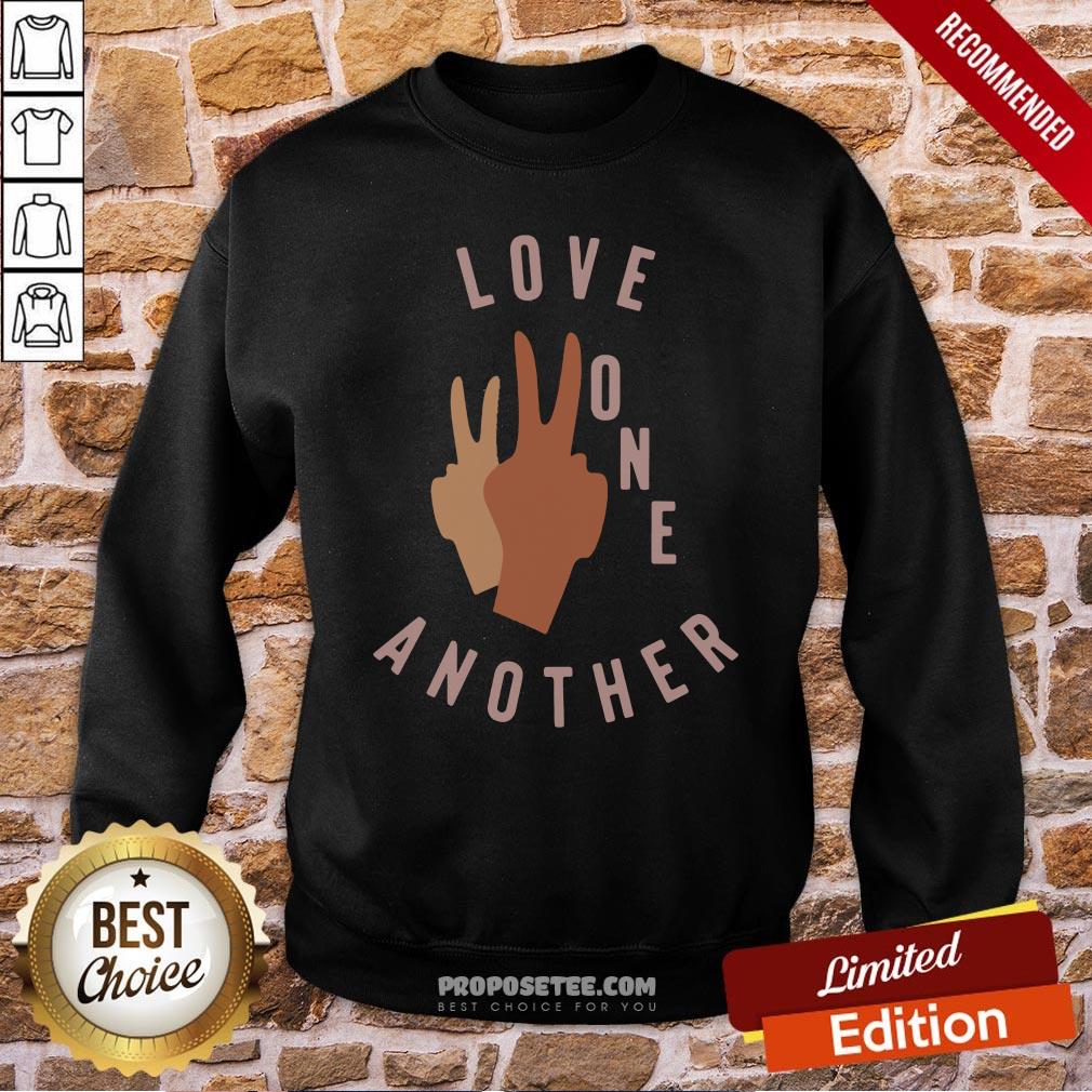 Pretty Old Navy Love One Another Shirt - Image 4