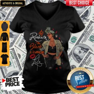 Alternative view of Pretty Rockin The Pisces Woman Life Black Woman Version Shirt