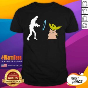 Pretty Star Wars Mandalorian Baby Yoda Grogu Stunned Shirt