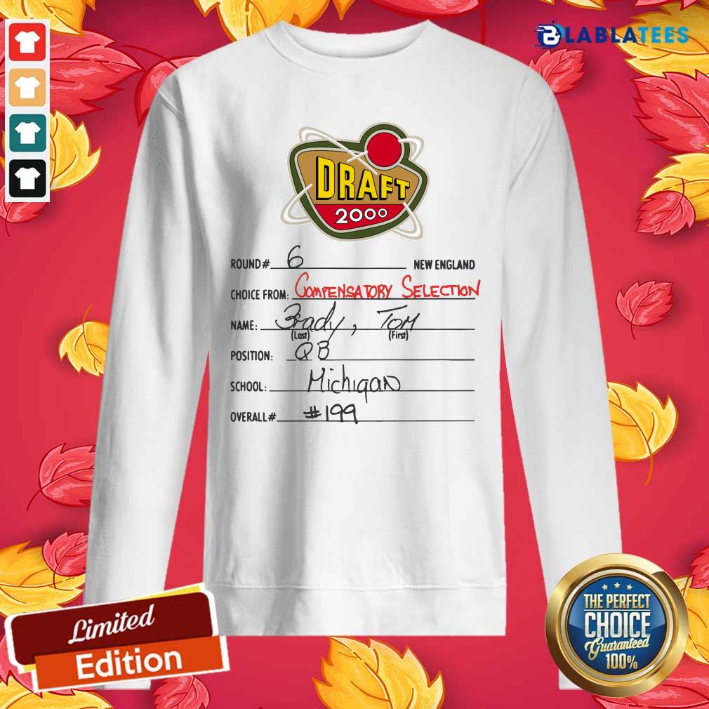 Pretty Tom Brady 2000 Draft Card New England Football Fan V2 Shirt - Image 2