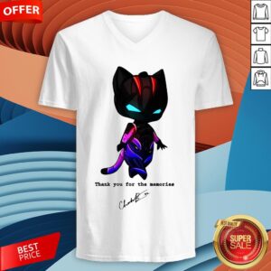 Alternative view of RIP Chadwick Boseman 1977-2020 Black Panther Shirt