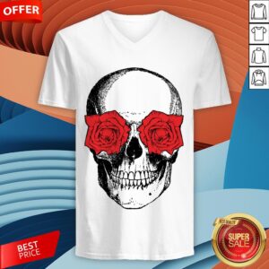 Alternative view of Skull And Roses Flowers Day Of Dead Dia De Los Muertos Vintage Skulls Shirt