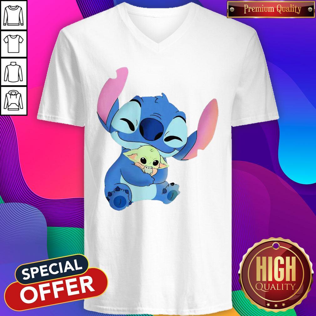 So Beautiful Baby Stitch Hug Baby Yoda Shirt - Image 2