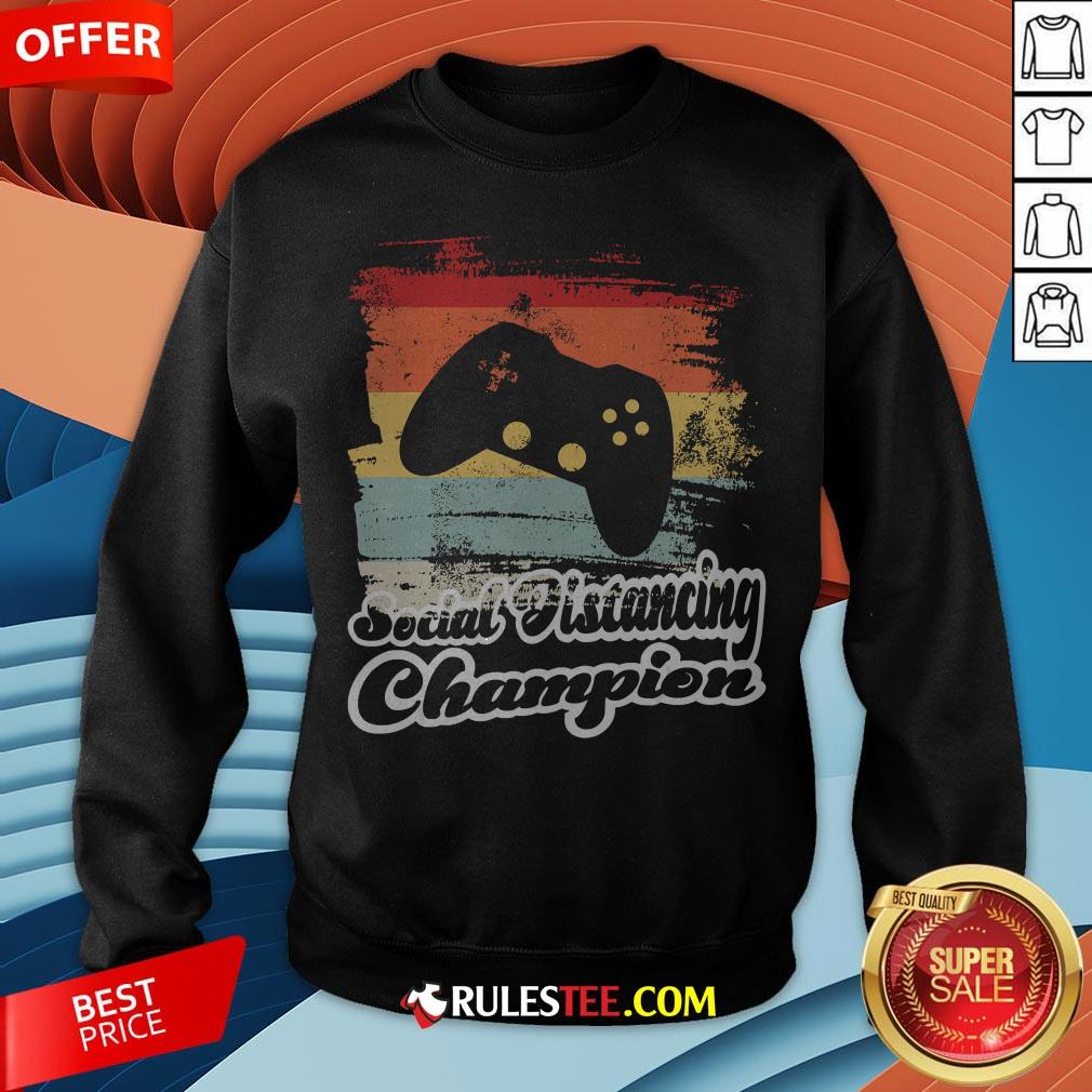 Social Distancing Champion Gaming Controller Vintage Retro Shirt - Image 5