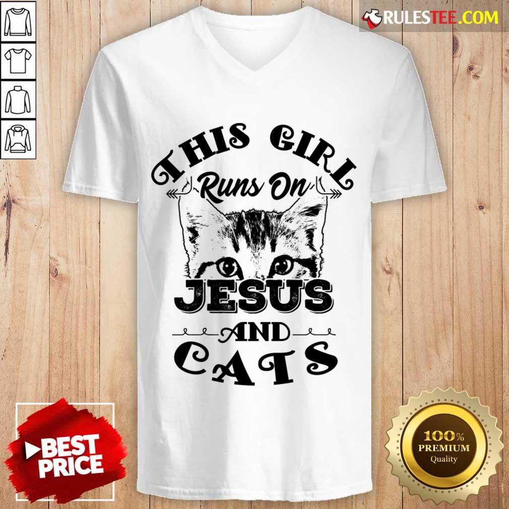 This Girl Runs On Jesus And Cats Shirt - Image 5