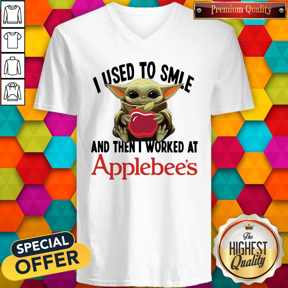 Top Baby Yoda I Used To Smile And Then I Worked At Applebee’s Shirt - Image 4