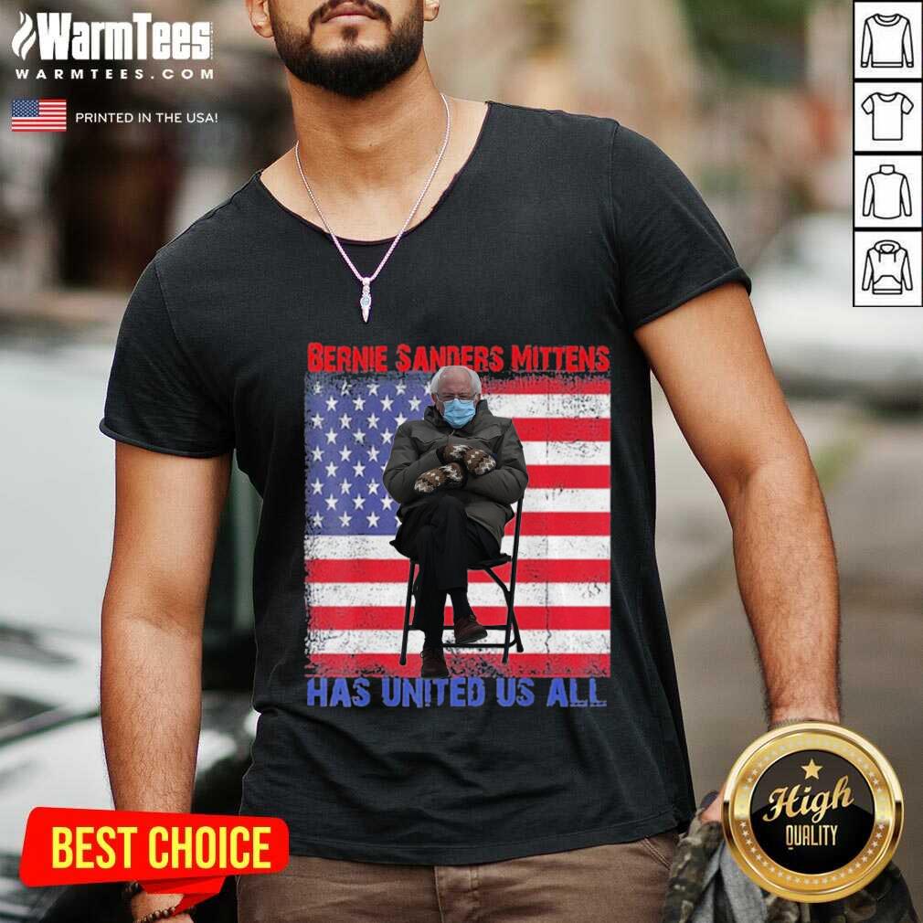 Top Bernie Sanders Mittens Sitting Inauguration Usa Flag Premium Gift Shirt - Image 5