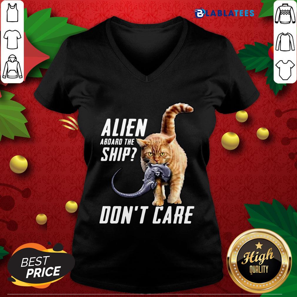 Top Cat Alien Aboard The Ship Don't Care Shirt - Image 3
