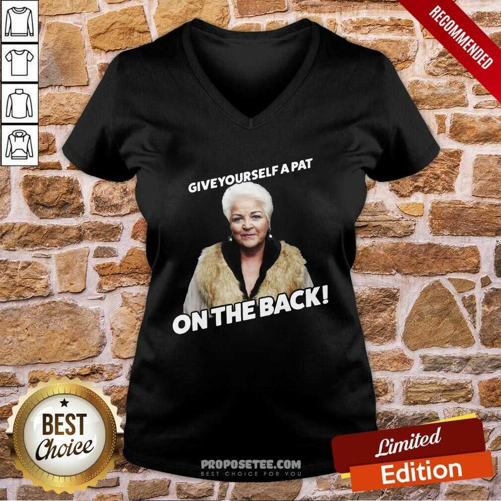 Top Eastenders Pat Butcher Give Yourself A Pat On The Back Shirt - Image 3