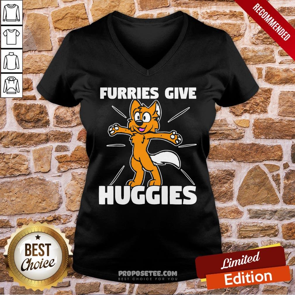 Top Furries Gives Huggies Hugging Furry Fandom Shirt - Image 2