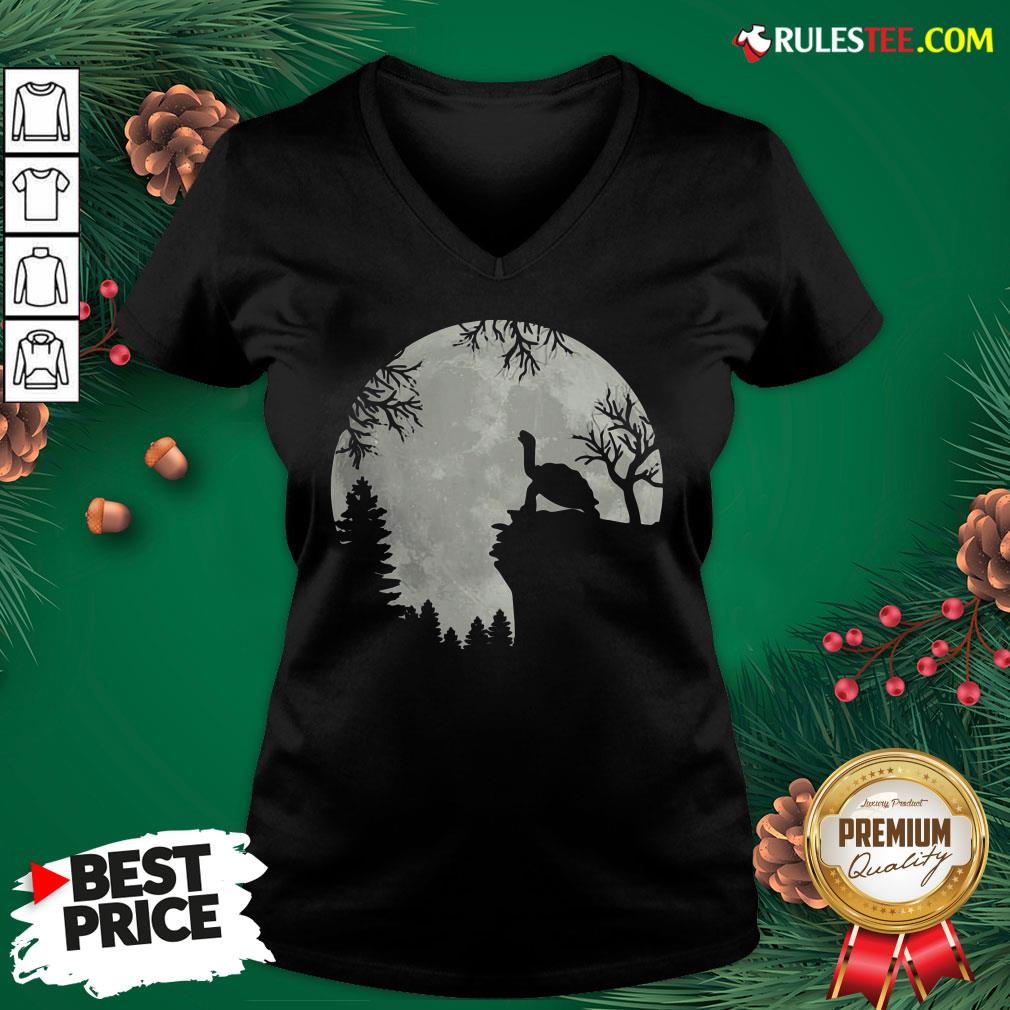 Top Howling Turtle The Moon Shirt - Image 4