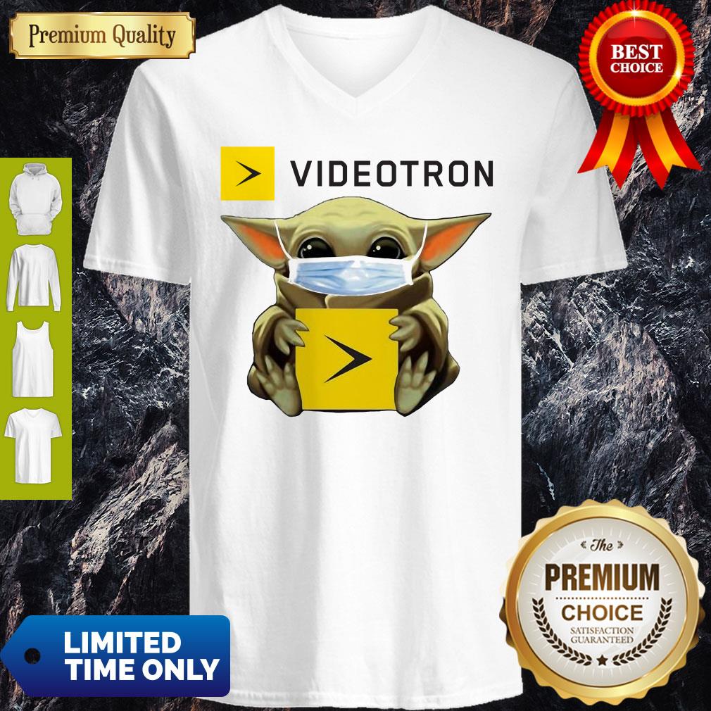 Top Star Wars Baby Yoda Hug Videotron Mask Covid-19 Shirt - Image 3