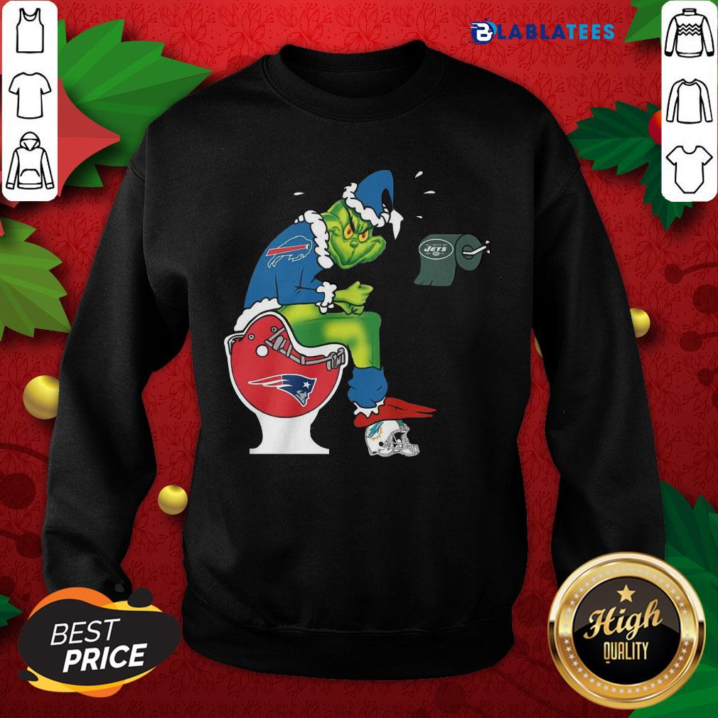 Top The Grinch Buffalo Bills Shit On Toilet New England Patriots Christmas Shirt - Image 5