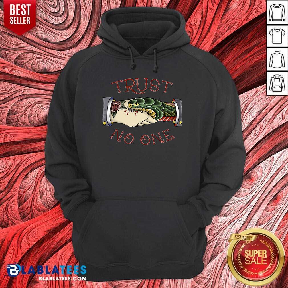 Trust No One American Traditional Tattoo Shirt - Image 2