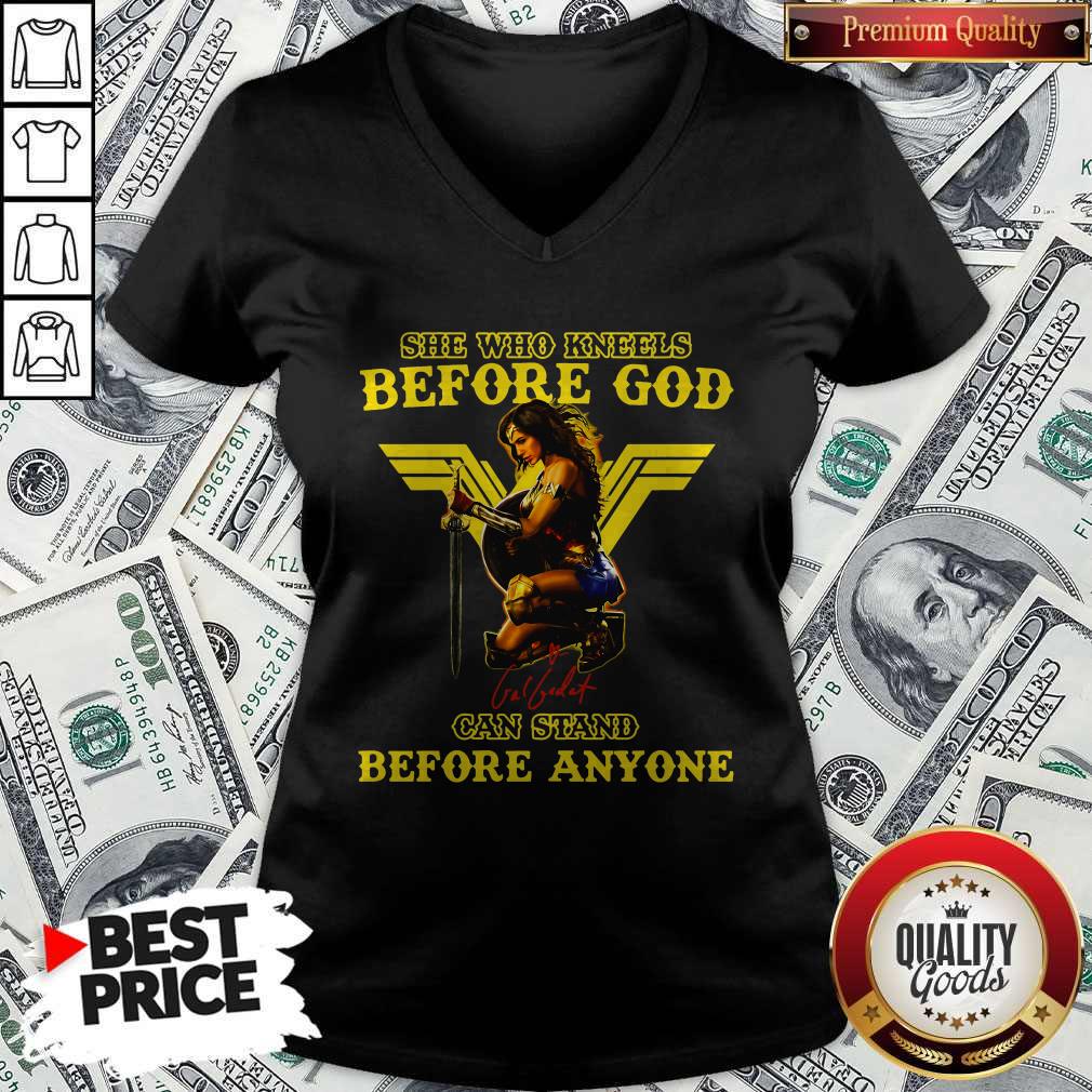Wonder Woman She Who Kneels Before God Can Stand Before Anyone Shirt - Image 3